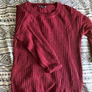 Maroon sweater